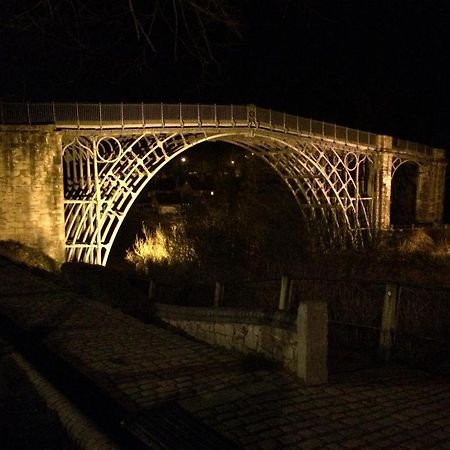 The Tontine Hotel Ironbridge Exterior photo